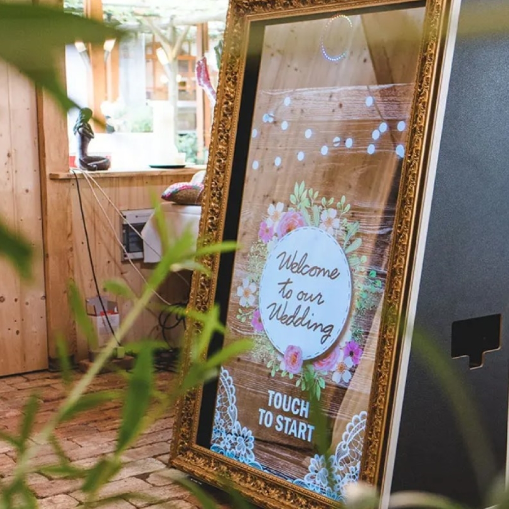 Mirror Booth Atlanta