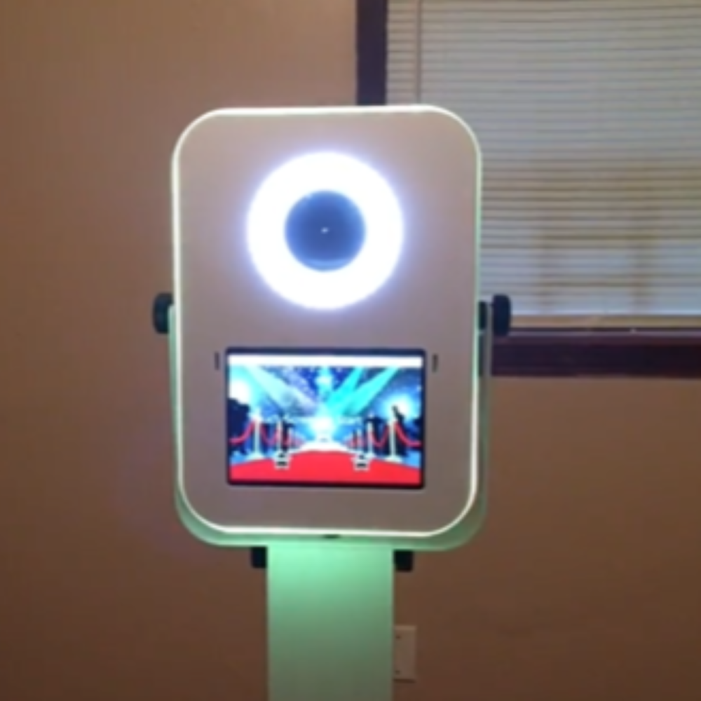 T12 PHOTO Photo Booth