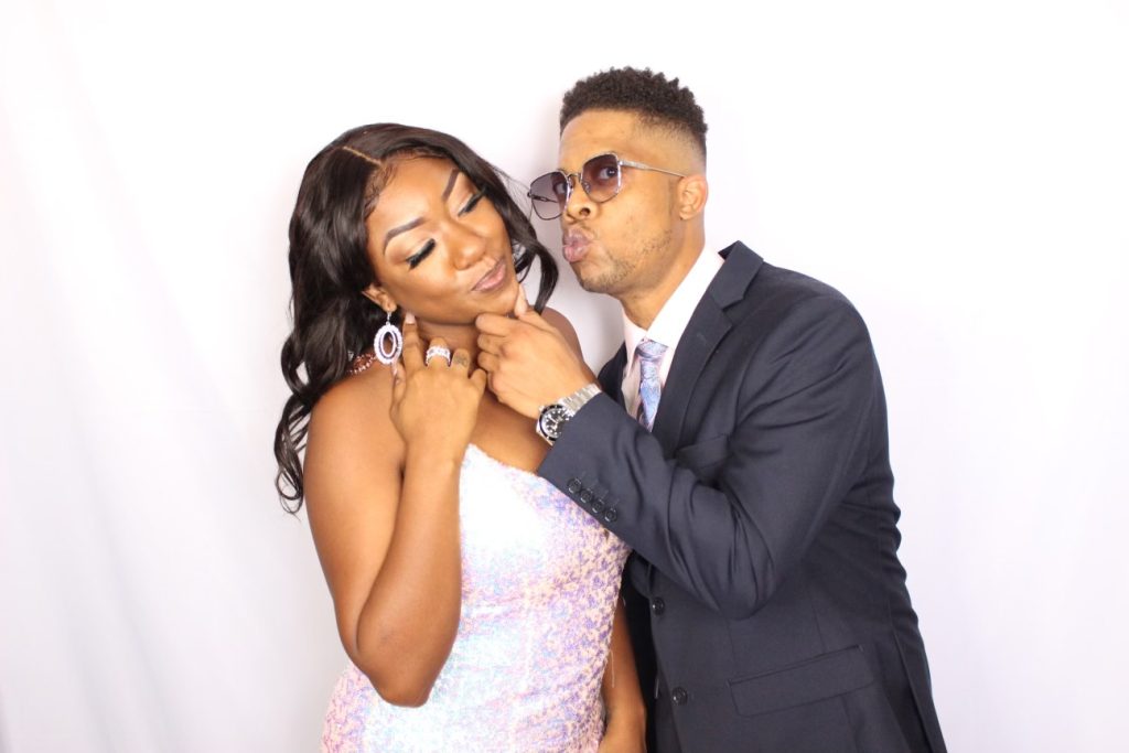 Creative Ideas for Using a 360 Photo Booth at Atlanta Weddings